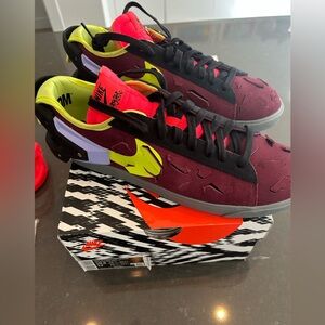 Nike Blazer Low
Acronym Night Maroon